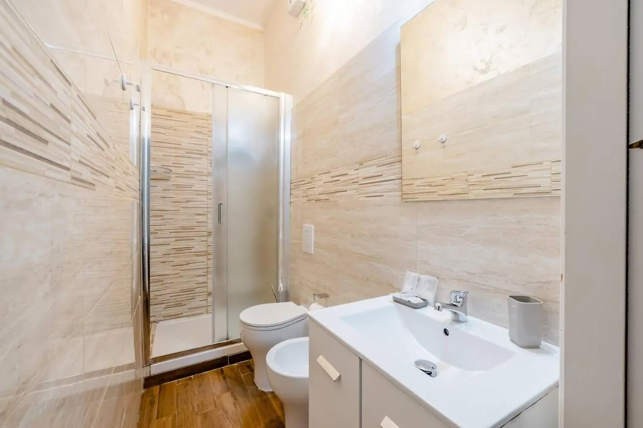 Pensión Deluxe Rooms And Chilling Jacuzzi Suite Guesthouse Roma